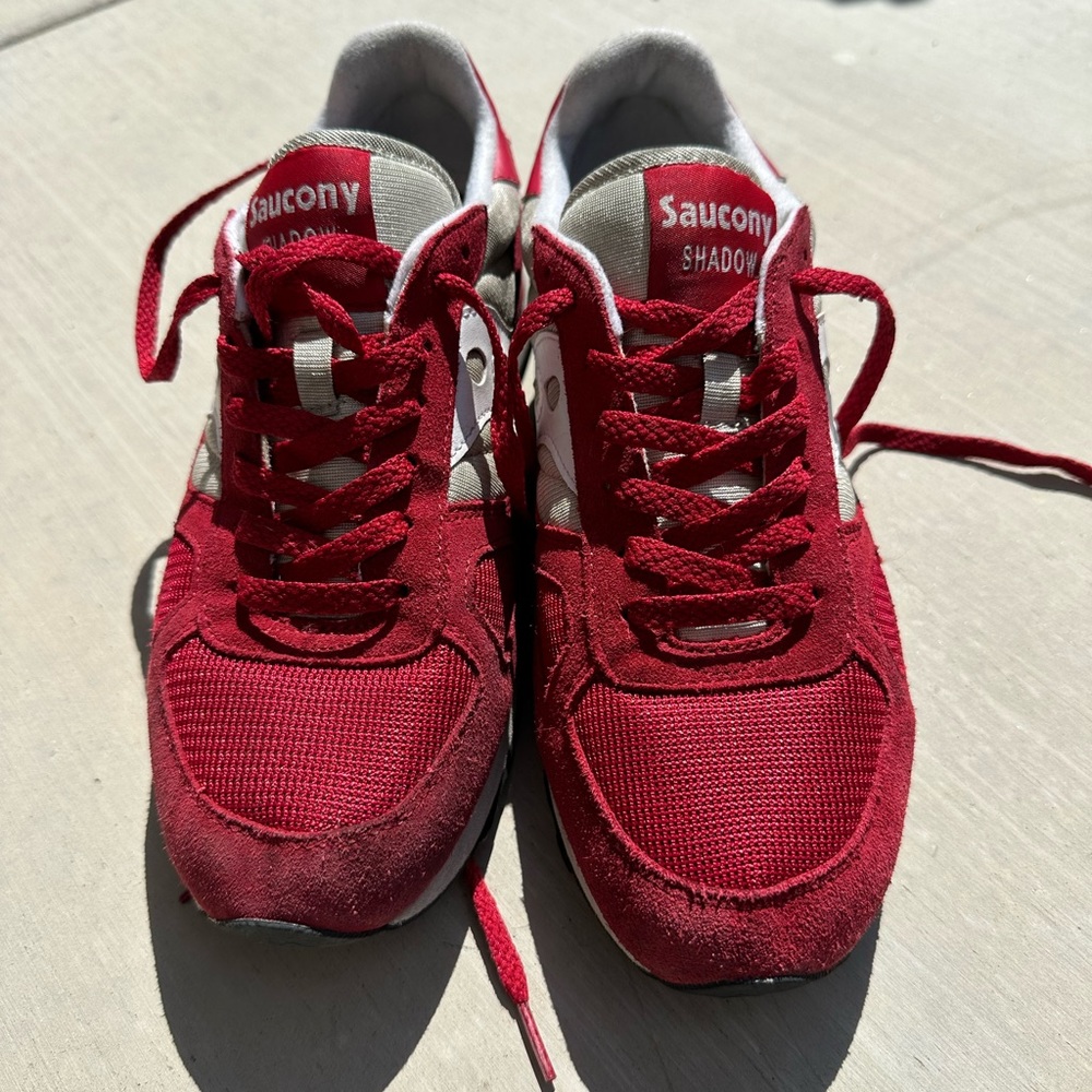 Saucony shadow, usual wear. In good shape though.